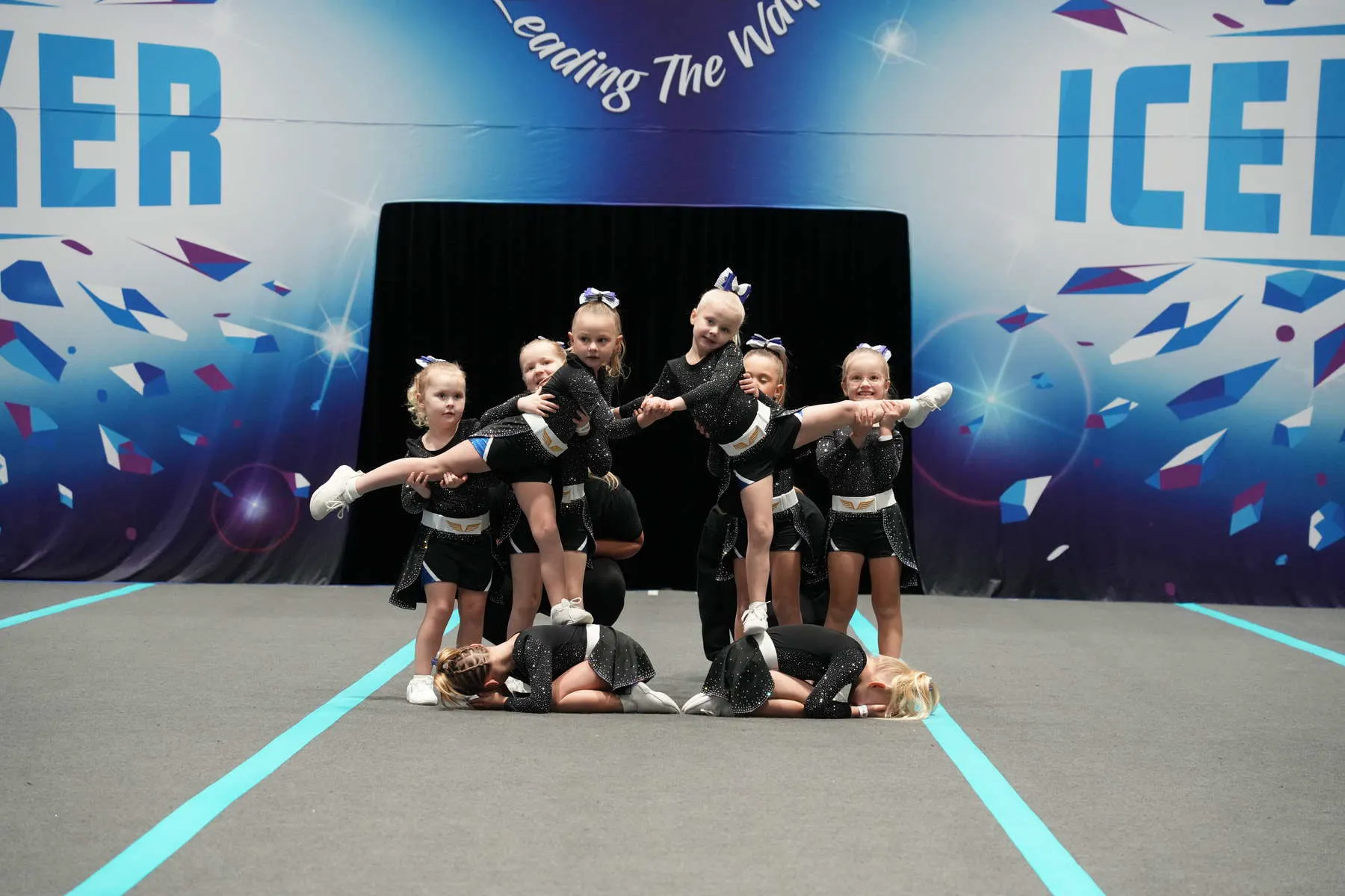 Highrise young team performing at competition